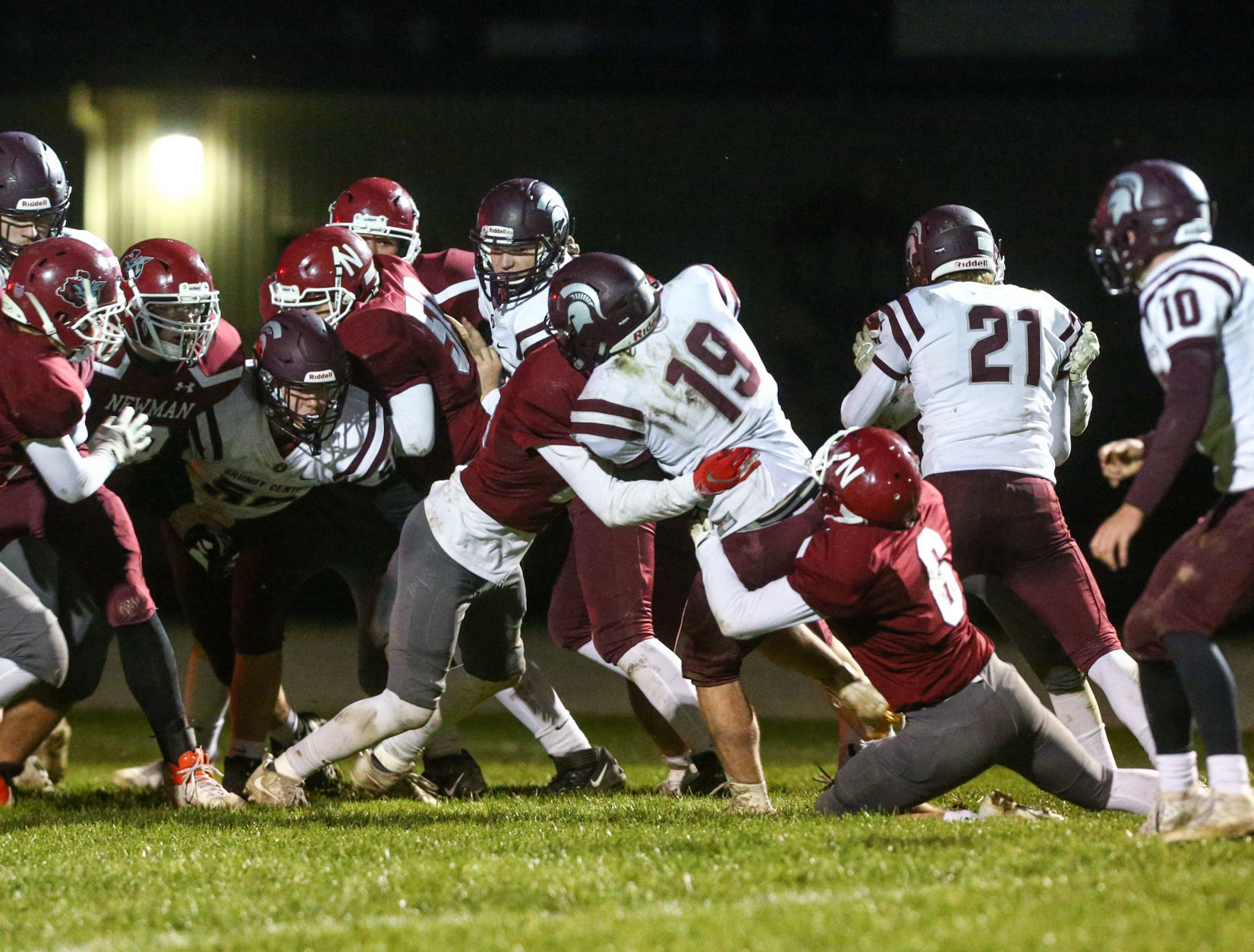 Newman vs Grundy Center 10-11-2019 (14).jpg